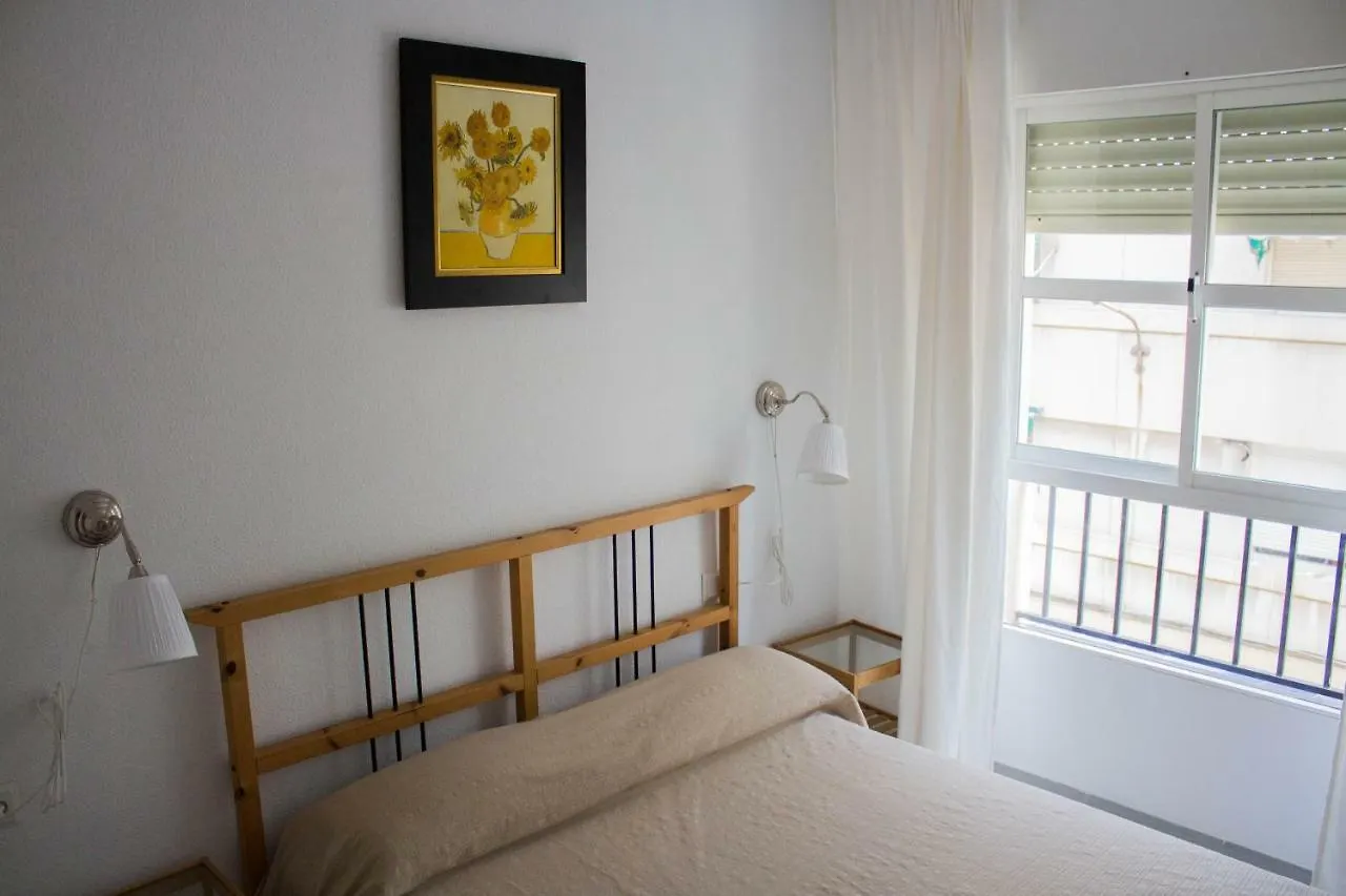 Centrico Apartamento Nuevo, Zona Corte Ingles contacts